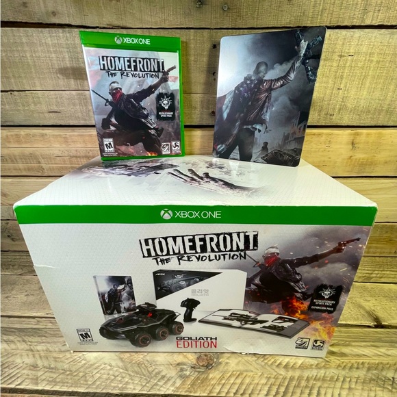 Homefront The Revolution Goliath Edition Xbox One Video Game, Drone and Art Book - Picture 1 of 16